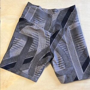 Boty shorts by Brabams.Geometric Patterned Shorts sz s